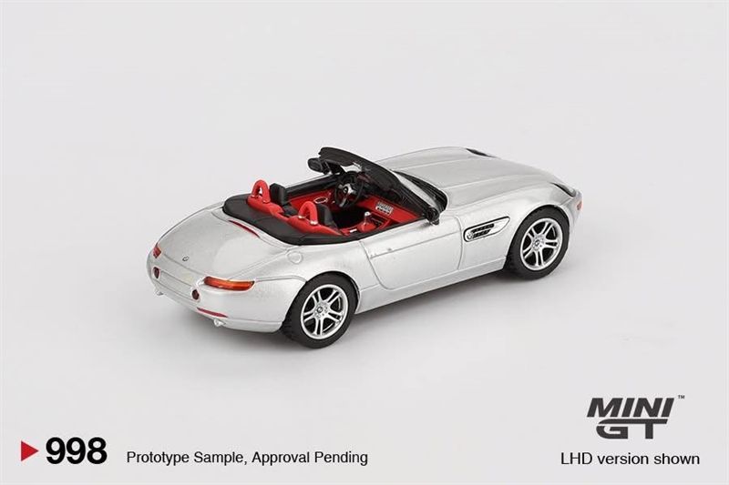  Mô hình xe BMW Z8 silver card tỉ lệ 1:64 MiniGT MGT00998 