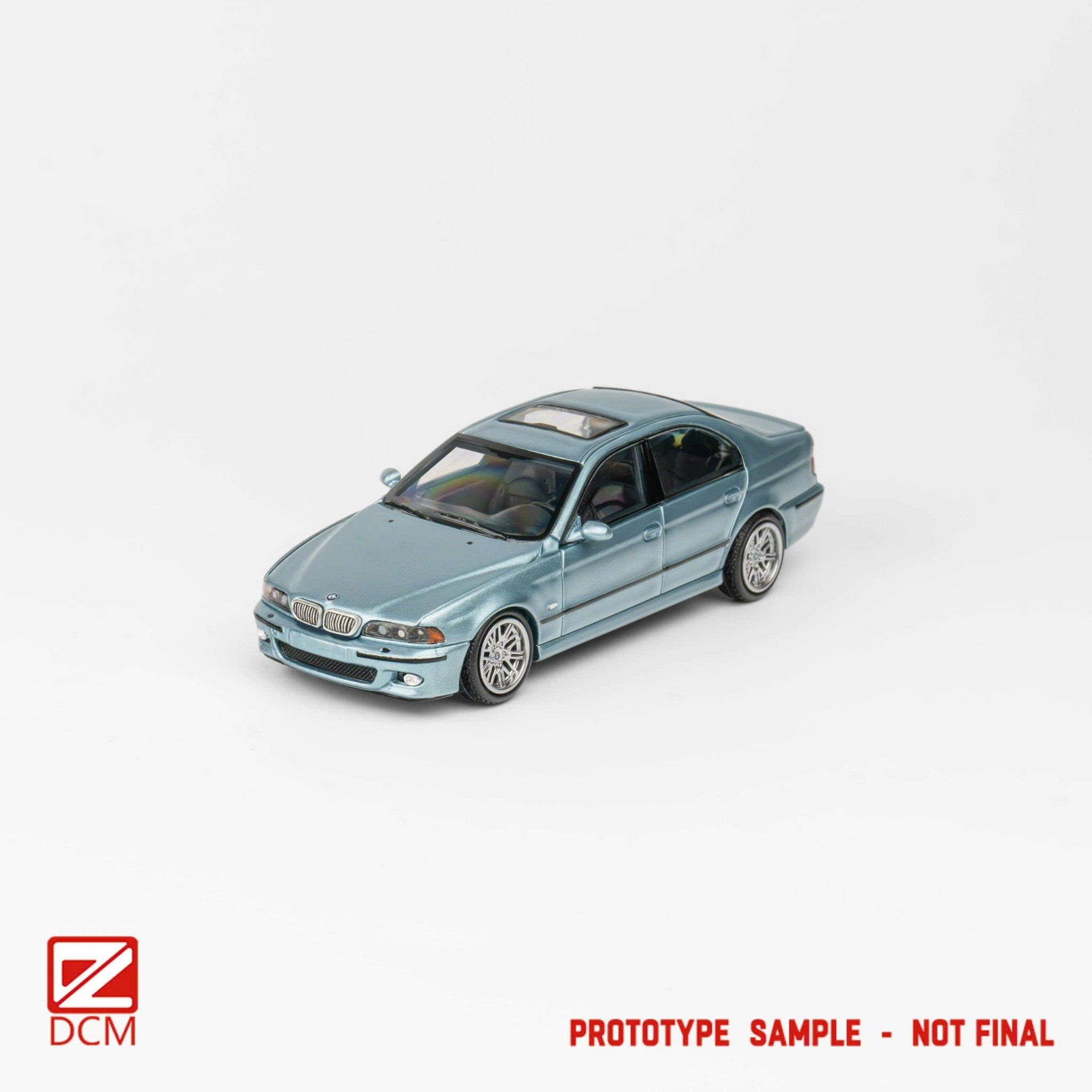  Mô hình xe BMW M5 E39 limited tỉ lệ 1:64 DCM models OT64083 