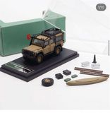  Mô hình xe Land Rover Defender 4x4 kèm phụ kiện tỉ lệ 1:64 Master×DEcode OT64463 