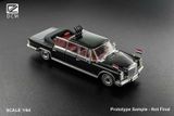  Mô hình xe Mercedes-Benz 600 Pullman Convertible (Black) 1966 Limite 999 Pcs tỉ lệ 1:64 DCM OT64416 