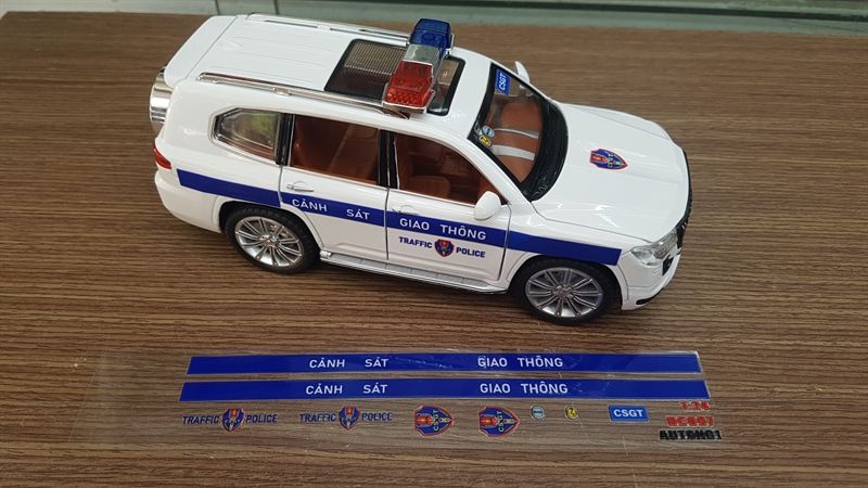  Decal UV DTF độ cảnh sát giao thông cho xe mọi tỉ lệ có keo sẵn lột dán DC807 