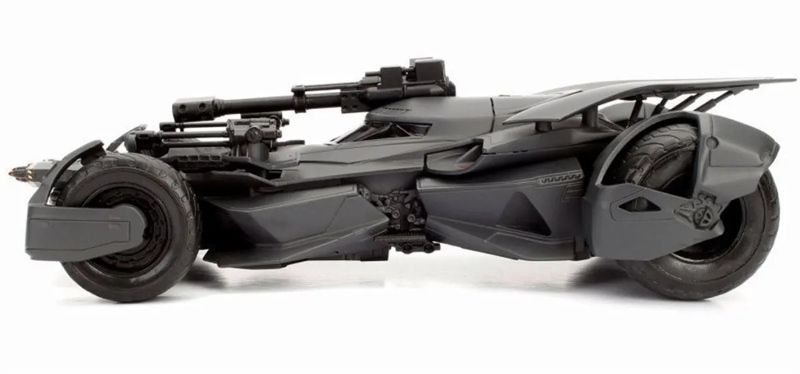  Mô hình xe Batman Justice League Batmobile W/Batman Figure DC Comics tỉ lệ 1:24 Jada Toys 99232 