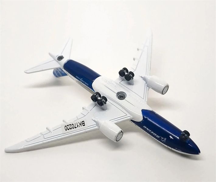 Mô hình máy bay kim loại Boeing B787-9 có bánh xe kích thước 11cm Majorette MB11003 