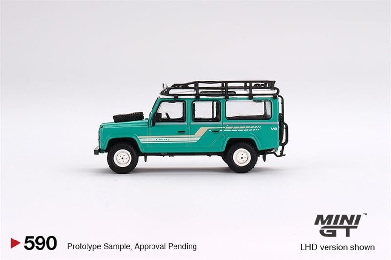  Mô hình xe Land Rover Defender 110 1985 County Station Wagon Trident Green tỉ lệ 1:64 MiniGT 