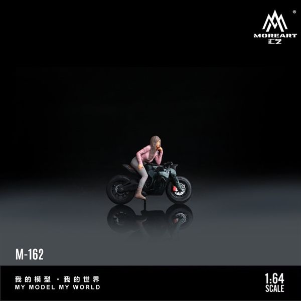  Mô hình nhân vật figure Black Iron Motorcycle Girl Suit tỉ lệ 1:64 More Art MO222162 