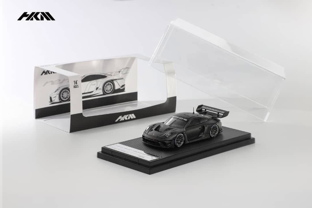 Mô hình xe Porsche 911 (992) GT3 R Rennsport with Brumos Wing tỉ lệ 1:64 HKM OT64451 