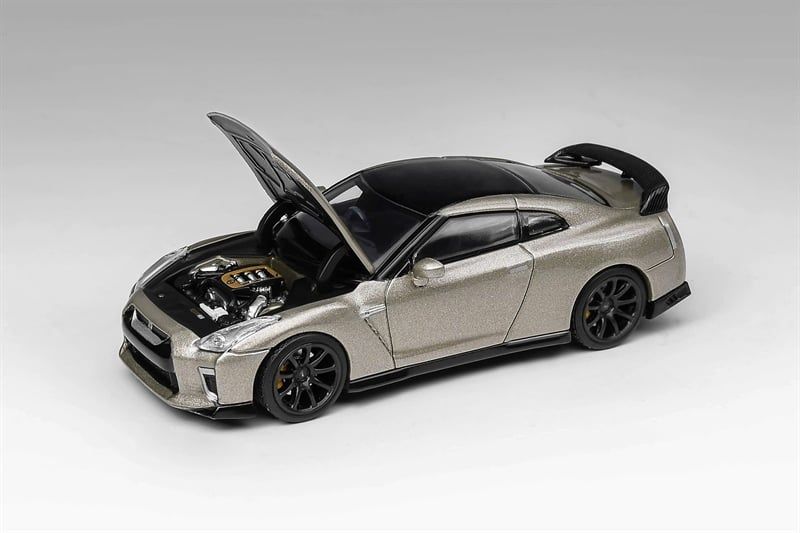  Mô hình xe Nissan GT-R (R35) Track Edition Engineered By NISMO T-Spec Millennium Jade 1:64 MotorHelix M63504 