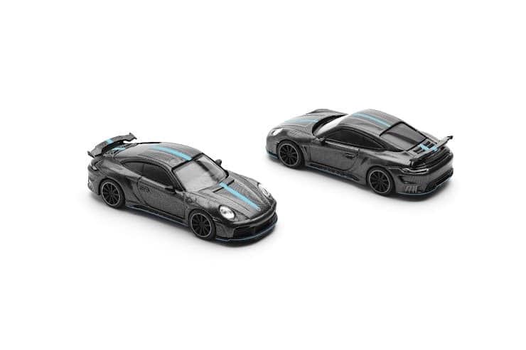  Mô hình xe Porsche 992 Stinger GTR carbon ( Blue line ) tỉ lệ 1:64 Poprace PR640254 