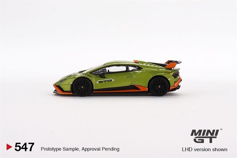  Mô hình xe Lamborghini Huracán STO Verde Citrea tỉ lệ 1:64 MiniGT MGT00547 