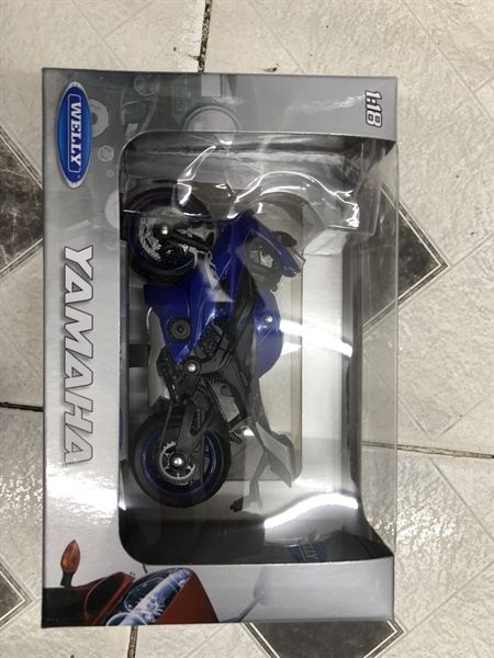 Mô hình xe Yamaha yzr r6 blue 1:18 Welly 7814