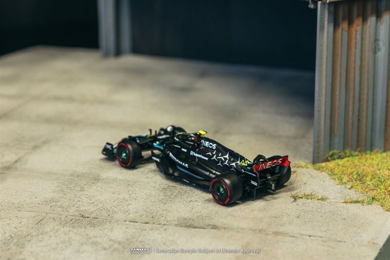  Mô hình xe đua Mercedes-AMG F1 W14 E Performance -Hungarian Grand Prix 2023 - Lewis Hamilton #44 tỉ lệ 1:64 Tarnac Works T64G-F064-LH1 