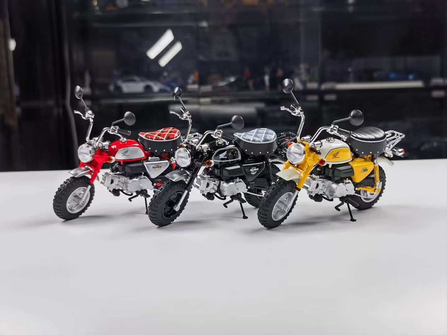  Mô hình xe Honda Monkey 50cc 1:12 Aoshima MT064 