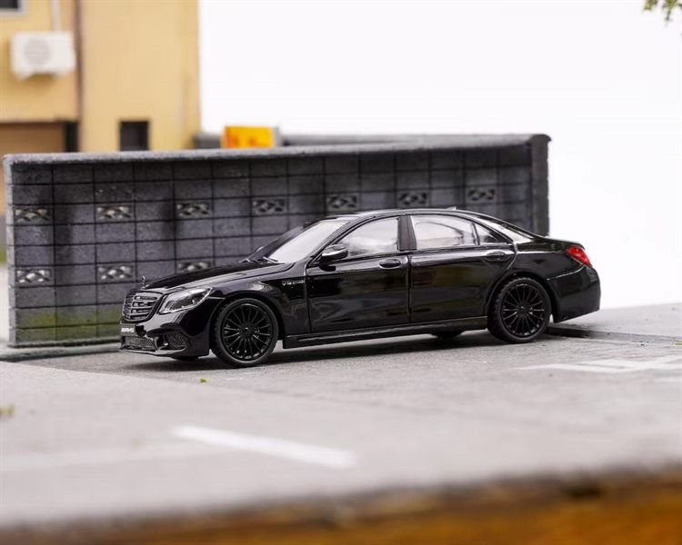  Mô hình xe Mercedes-Benz S65 AMG W222 giới hạn 999 chiếc tỉ lệ 1:64 King Model OT64275 