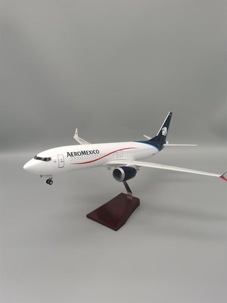  Mô hình máy bay AEROMEXICO Airlines Boeing B737 MAX 47cm 1:130 có đèn led tự động theo tiếng vỗ tay hoặc chạm MB47074 