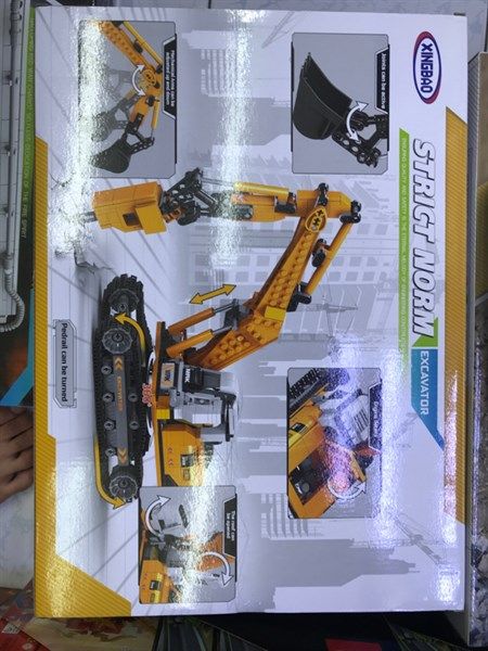  ĐỒ CHƠI LẮP GHÉP XE CÀO KHOAN 722 MIẾNG XINGBAO 6939 