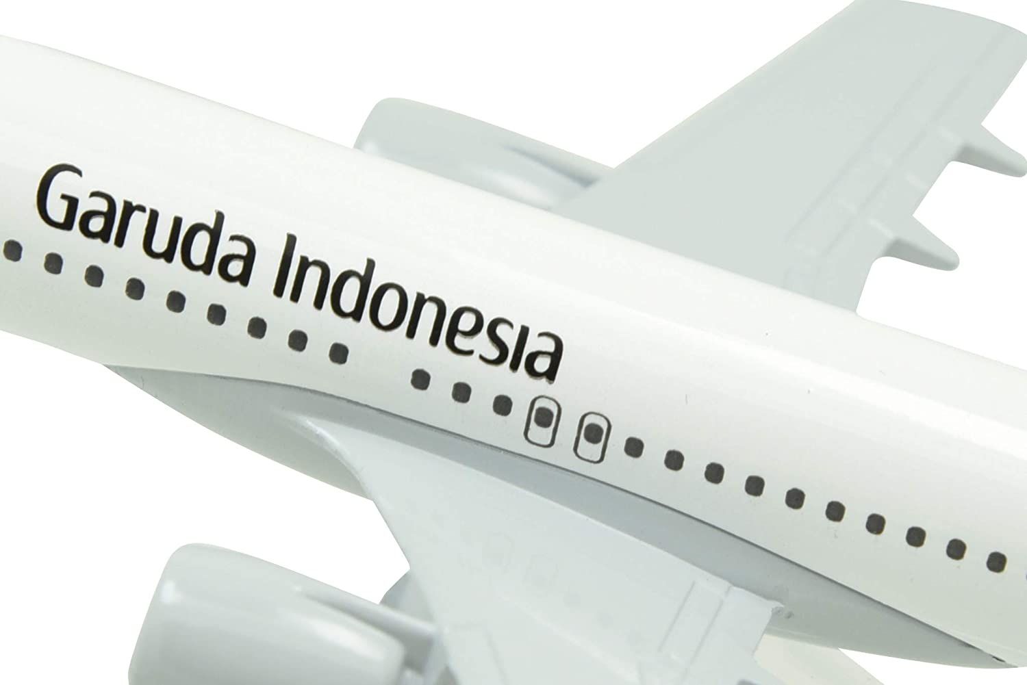  Mô hình máy bay Garuda Indonesia Airways Boeing B737 16cm MB16029 