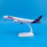  Mô hình máy bay vận tải Fedex B777 có bánh xe kích thước 20cm MB20143 