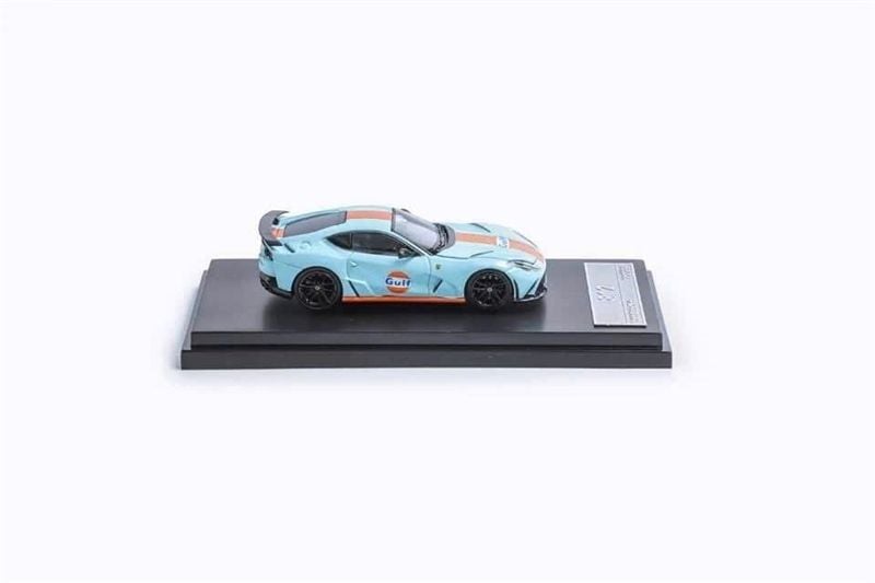  Mô hình xe Novitec 812 N-Largo Openable Engine-Hood, Visible Engine tỉ lệ 1:64 Little Toy 