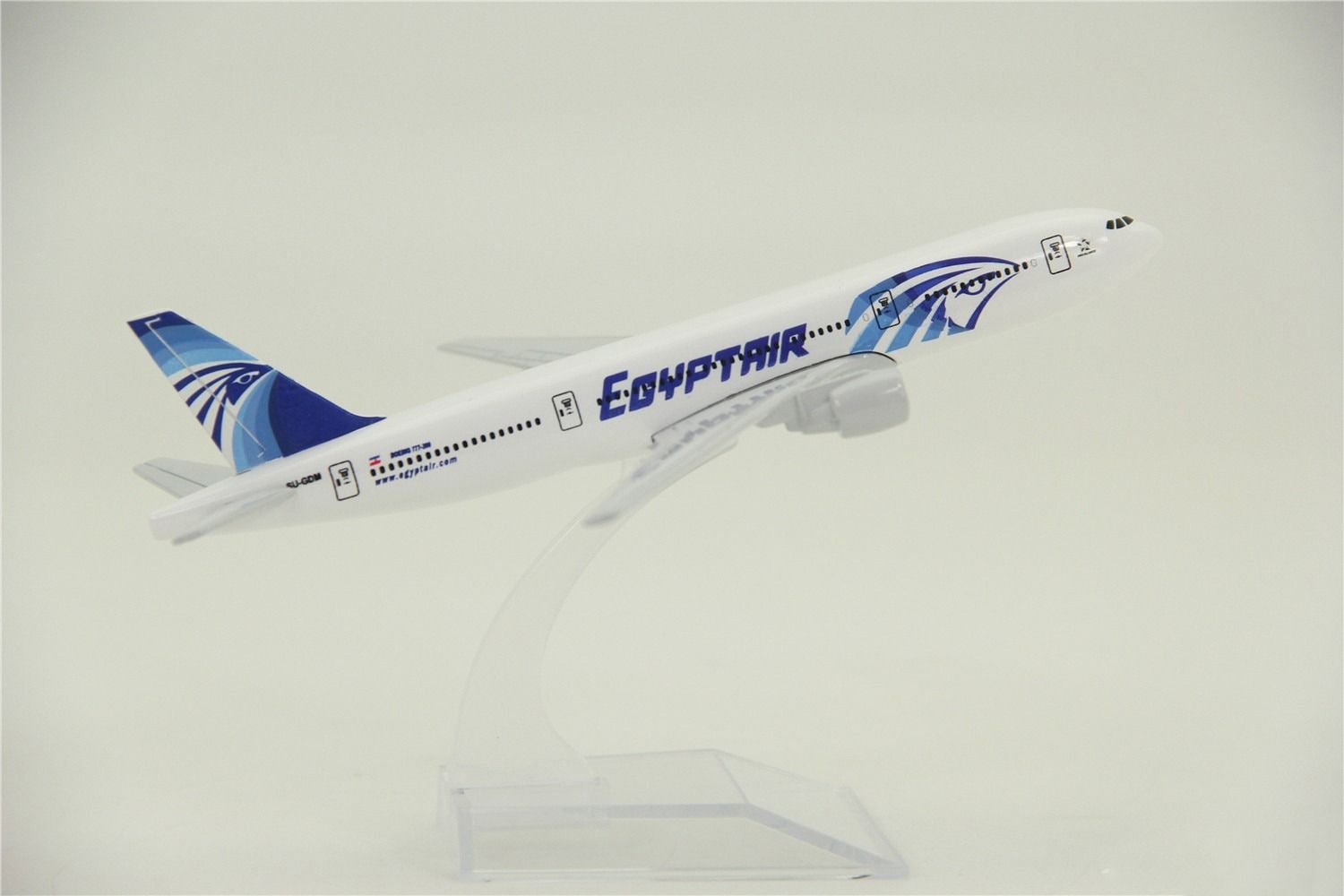  Mô hình máy bay Ai Cập Egyptair Boeing B777 16cm MB16062 