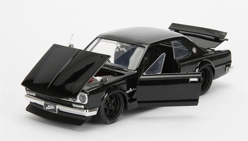  Mô hình xe Fast & Furious Brian's Nissan Skyline 2000 GT R (KPGC10) tỉ lệ 1:24 Jada Toys 99686 