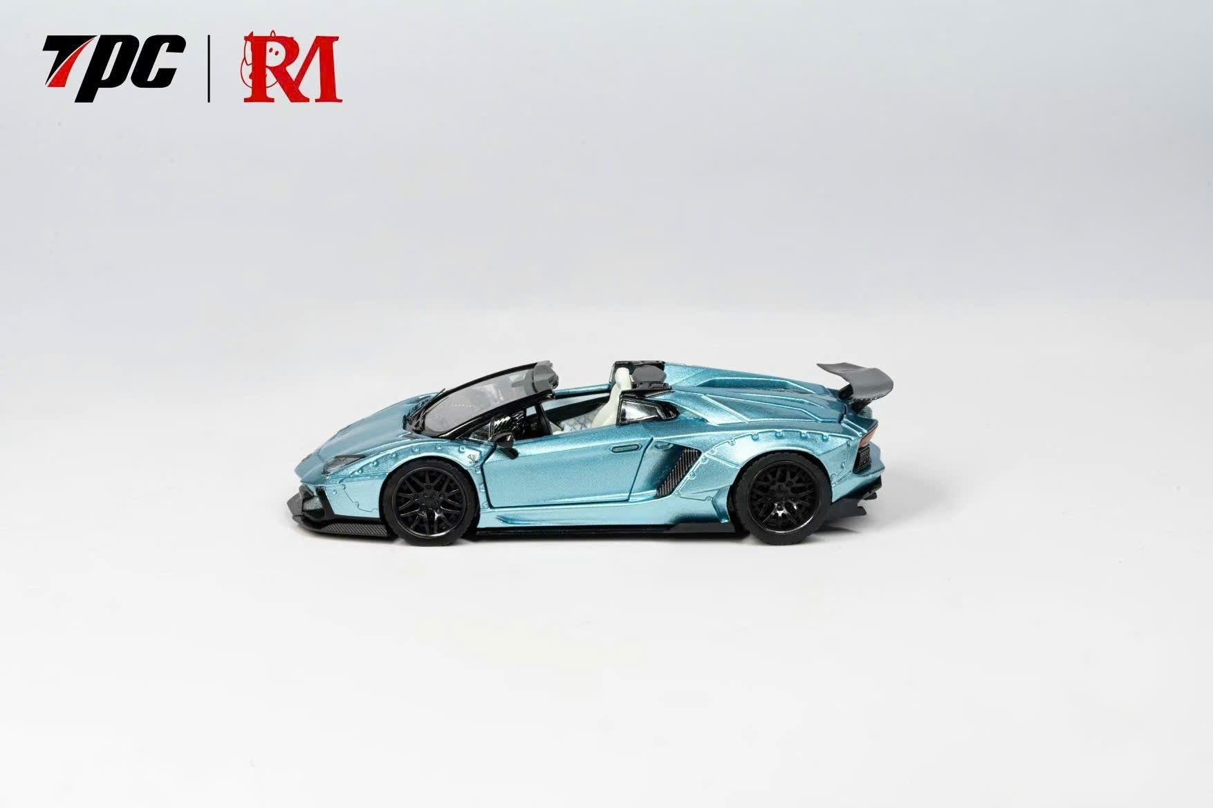  Mô hình xe Lamborghini Aventador LP700-4 LBWK wide body mở 2 cửa + nắp máy sau limited edition 500pcs tỉ lệ 1:64 TPC x Rhino Model RM Rhino OT64133 