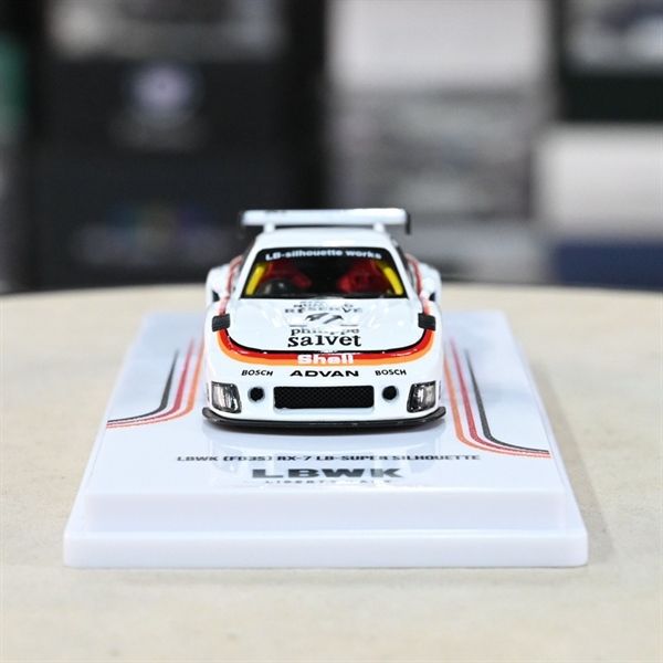  Mô hình xe Mazda RX7 (FD3S) LB-SUPER SILHOUETTE white tỉ lệ 1:64 Inno64 model IN64-LBWK-RX7-02 
