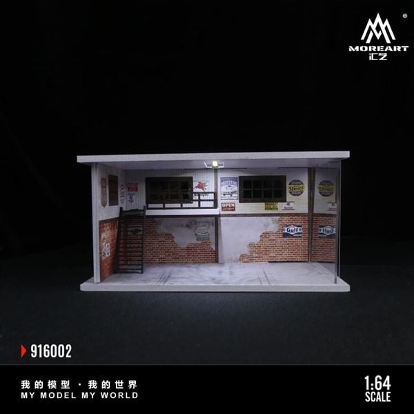  Hộp trưng bày mica mô phỏng nhà sửa xe có đèn Automotive Repair Shop 2 mặt mica kích thước 20x15x10cm tỉ lệ 1:64 MoreArt MO916002 