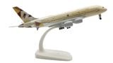  Mô hình máy bay Abu Dhab Ả Rập Etihad Airbus A380 có bánh xe 20cm MB20051 