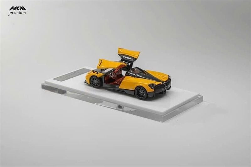  Mô hình xe Pagani Huarya Coupe 2014 tỉ lệ 1:64 HKM OT64114 