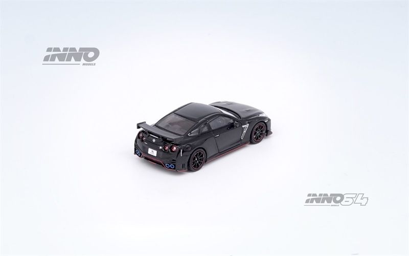  Mô hình xe NISSAN GT-R (R35) NISMO Black tỉ lệ 1:64 Inno64 IN64-R35N-BLA 