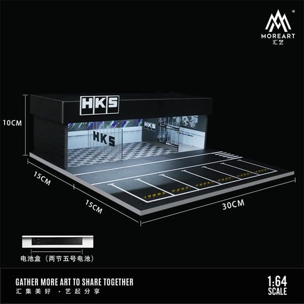  Hộp trưng bày mica mô phỏng showroom - workshop HKS racing kích thước 30x30x10cm tỉ lệ 1:64 MoreArt MO936104 