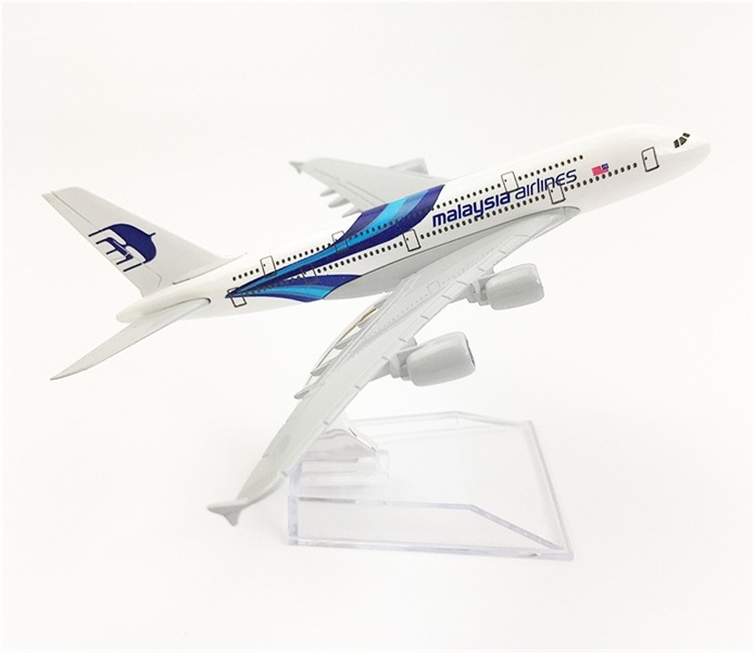  Mô hình máy bay Malaysia Airlines Airbus A380 16cm MB16094 