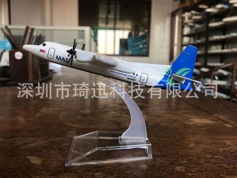  Mô hình máy bay cánh quạt ATR72 Malaysia Maswings 16cm MB16196 