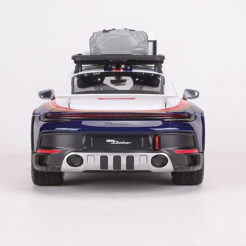  Mô hình xe Porsche 911 Dakar full open có phụ kiện tỉ lệ 1:24 Bburago OT417 