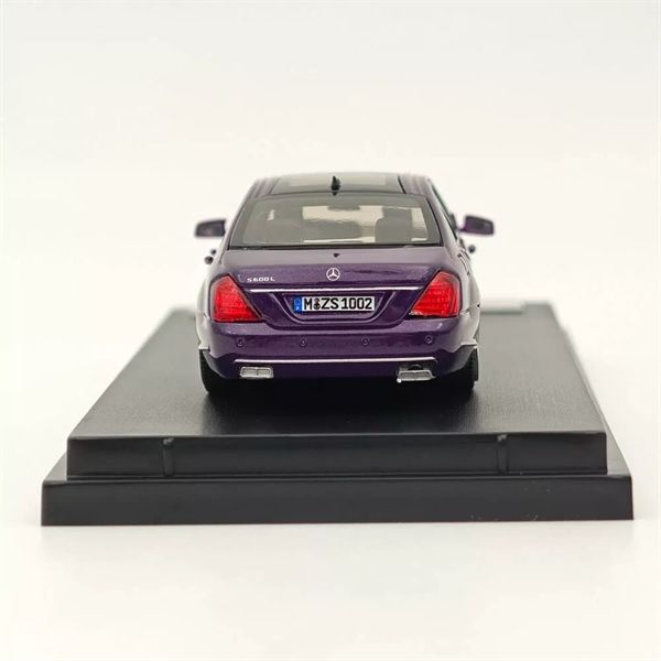  Mô hình xe Mercedes Benz Maybach S600L W221 Limited to 399pcs tỉ lệ 1:64 Street weapon OT64199 
