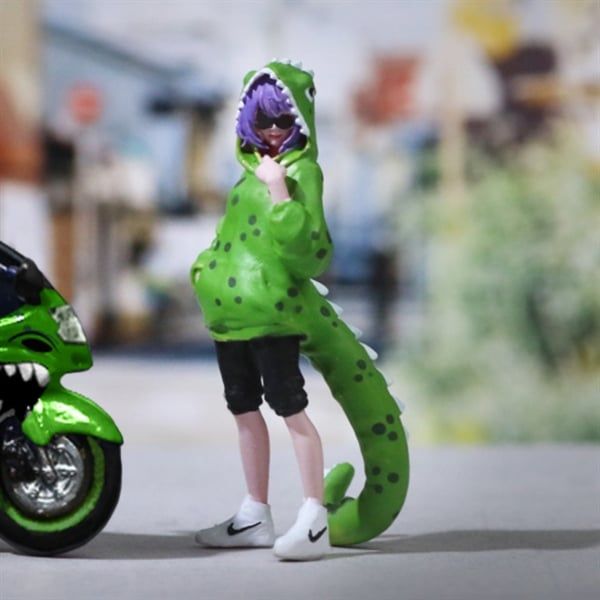  Mô hình nhân vật Nữ Rexy Green Tyrannosaurus tỉ lệ 1:64 More Art MO222110-R 