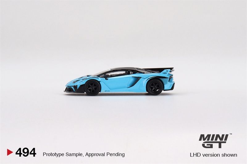  Mô hình xe Lamborghini Aventador GT EVO Baby Blue LB-Silhouette WORKS tỉ lệ 1:64 MiniGT bản card MGT00494 