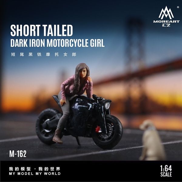  Mô hình nhân vật figure Black Iron Motorcycle Girl Suit tỉ lệ 1:64 More Art MO222162 