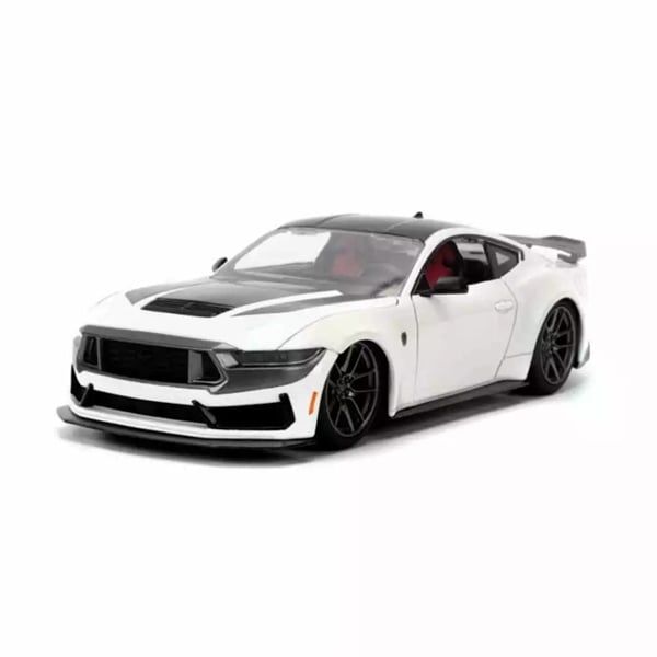  Mô hình xe Ford Mustang Dark Horse white 2024 Pink Slips tỉ lệ 1:24 Jada Toys 35504 