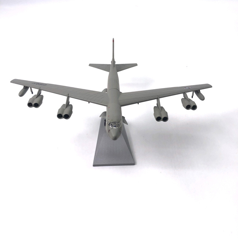 Mô hình máy bay vận tải quân sự USAF B52 AMERICAN tỉ lệ 1:200 Ns models MBQS020