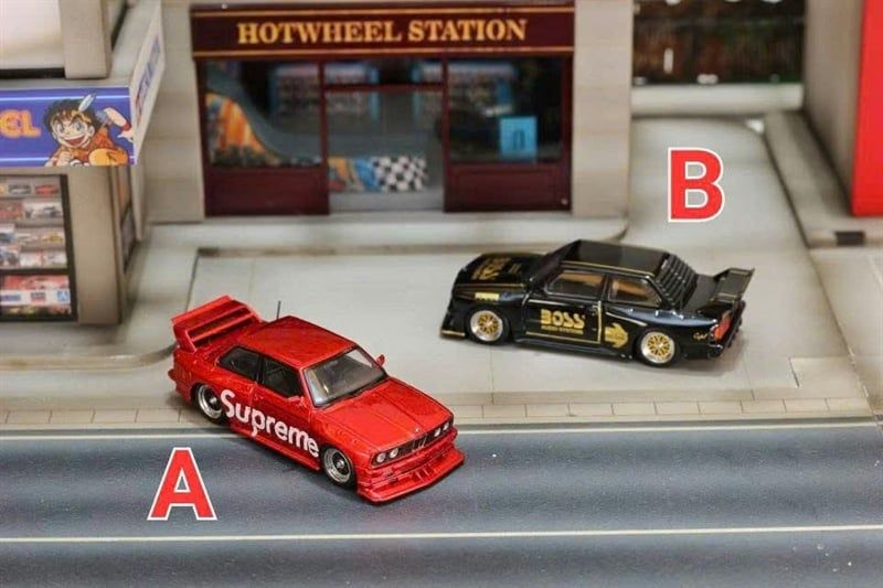  Mô hình xe BMW E30 Supreme LTO tỉ lệ 1:64 Street Weapon OT64126 