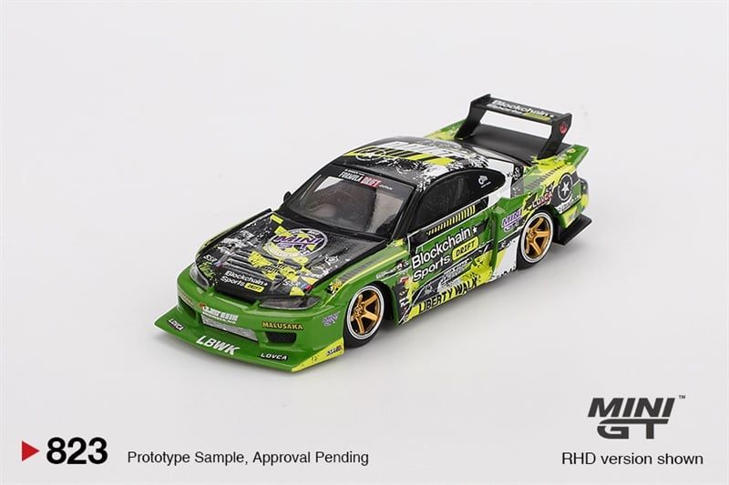  Mô hình xe Nissan LB-Super Silhouette S15 SILVIA #555 V2 2024 Formula Drift Japan bản card tỉ lệ 1:64 MiniGT MGT00823 