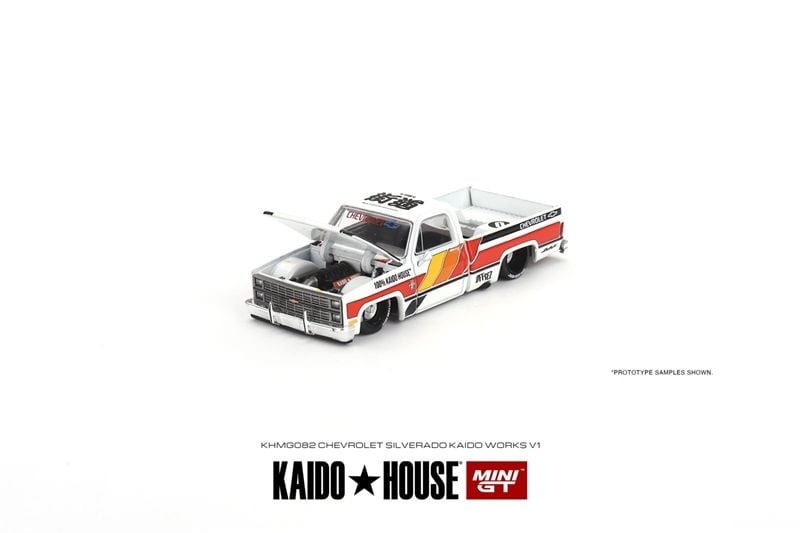  Mô hình xe Chevrolet Silverado KAIDO WORKS V1 tỉ lệ 1:64 Kaido House MiniGT 