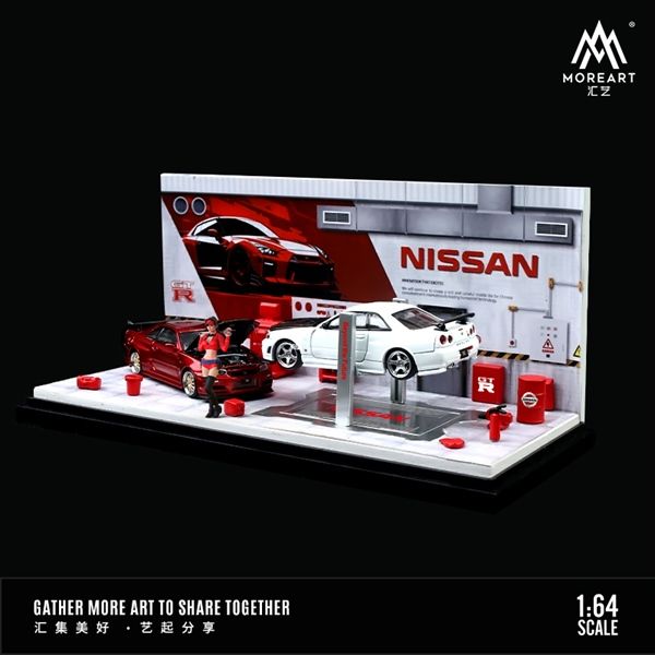  Hộp trưng bày mica xưởng sửa chữa ô tô có bàn nâng , có fig Nissan tỉ lệ 1:64 MO641077 