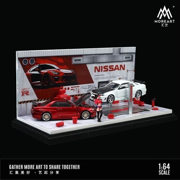  Hộp trưng bày mica xưởng sửa chữa ô tô có bàn nâng , có fig Nissan tỉ lệ 1:64 MO641077 
