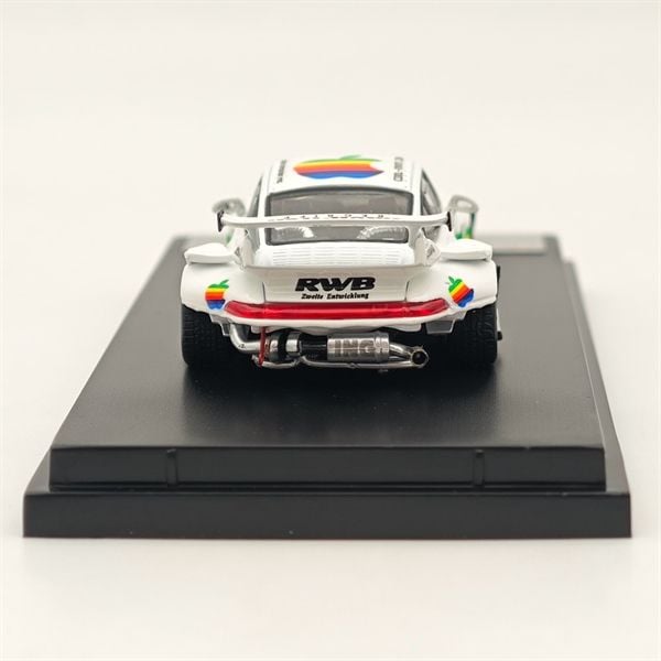  Mô hình xe Porsche 993 RWB White Apple Livery wipe body tỉ lệ 1:64 Street Weapon OT64049 