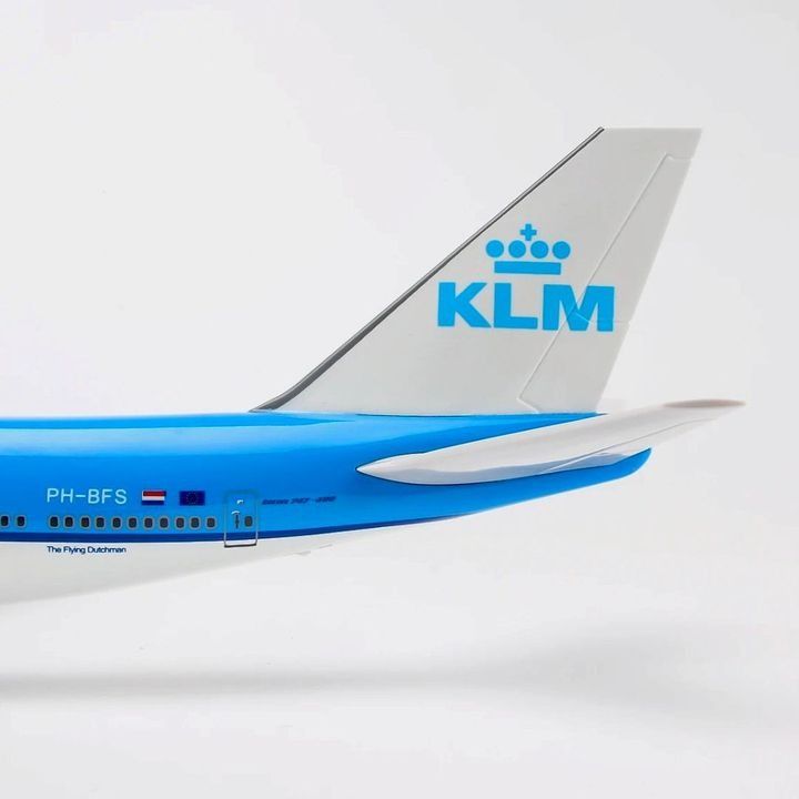  Mô hình máy bay KLM Royal Dutch Airlines Boeing B747 1:130 có đèn led tự động theo tiếng vỗ tay hoặc chạm MB47032 