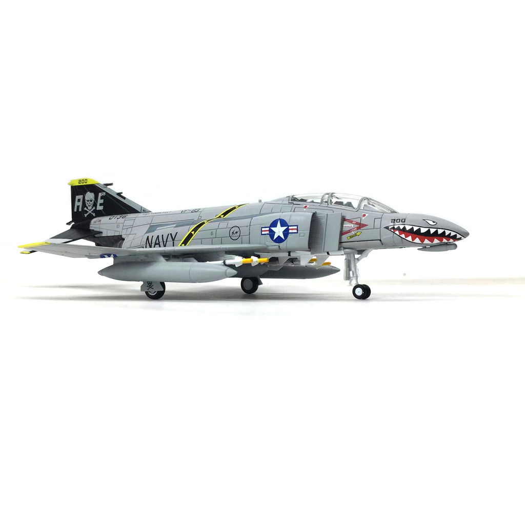 Mô hình máy bay chiến đấu F-4 USAF NAVY 0136 VF 83 tỉ lệ 1:100 Ns models MBQS023