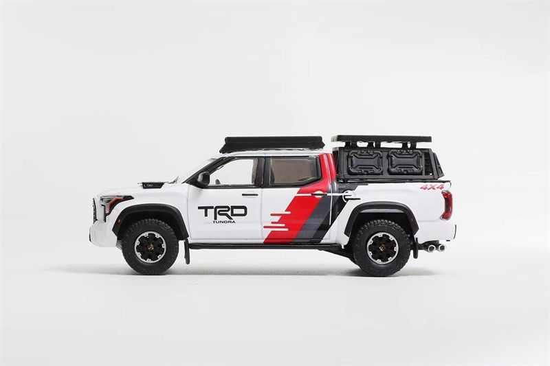  Mô hình xe Toyota Tundra TRD Sport có phụ kiện camping đi kèm tỉ lệ 1:64 GCD OT64245 