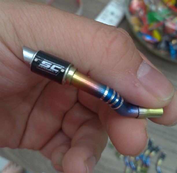  Phụ kiện mô hình lon pô titan và cổ pô dành cho mô hình tỉ lệ 1:12 PK250 